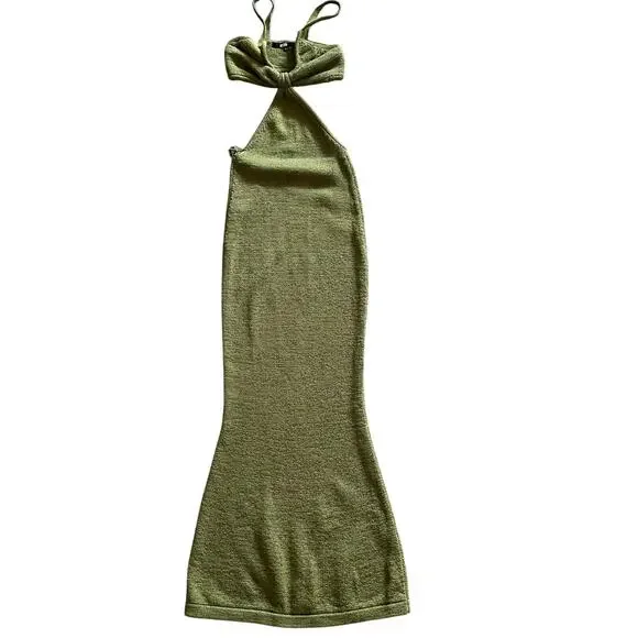 green emerald velvet dress IZOLA GOWN